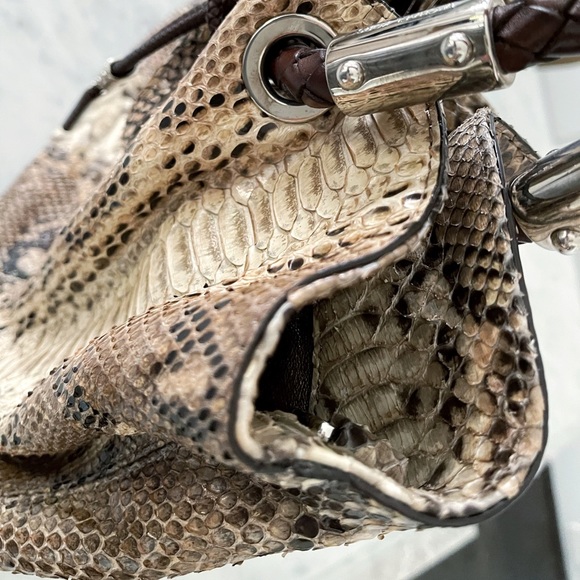 Michael Kors Genuine Python Skorpios Ring Handbag - Picture 4 of 13